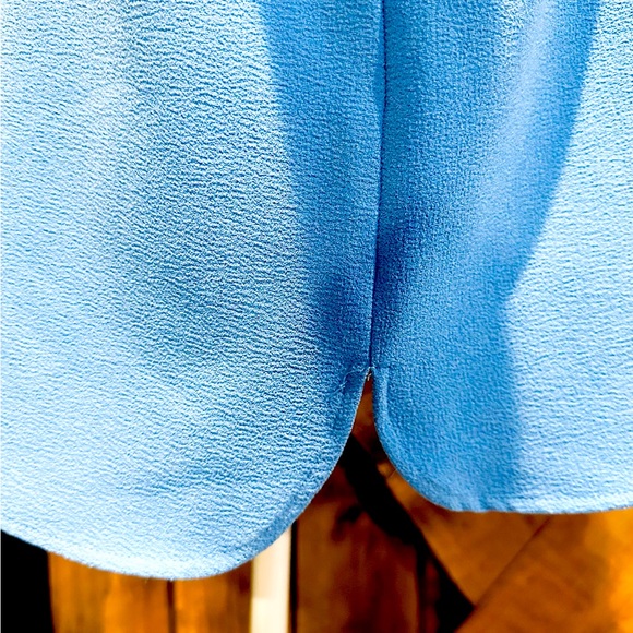 Catherine Malandrino Light Blue Button Back Blouse Sz L - Picture 12 of 15